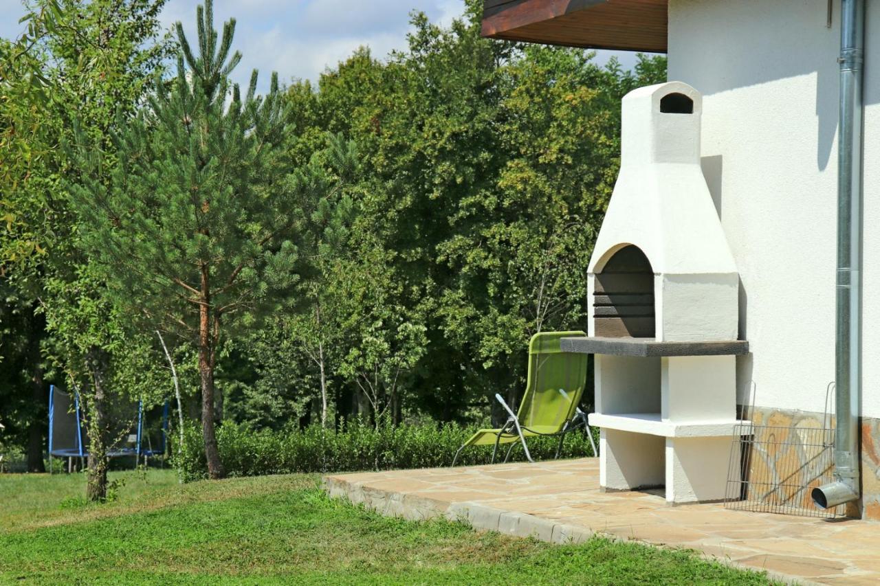 Hotel Sinjirite Complex Elena Zewnętrze zdjęcie