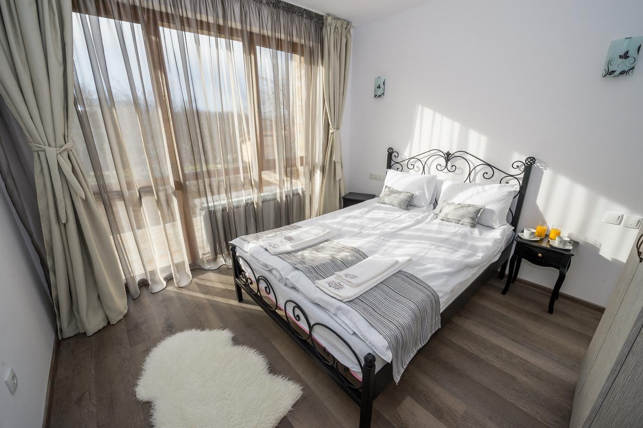 Hotel Sinjirite Complex Elena Zewnętrze zdjęcie