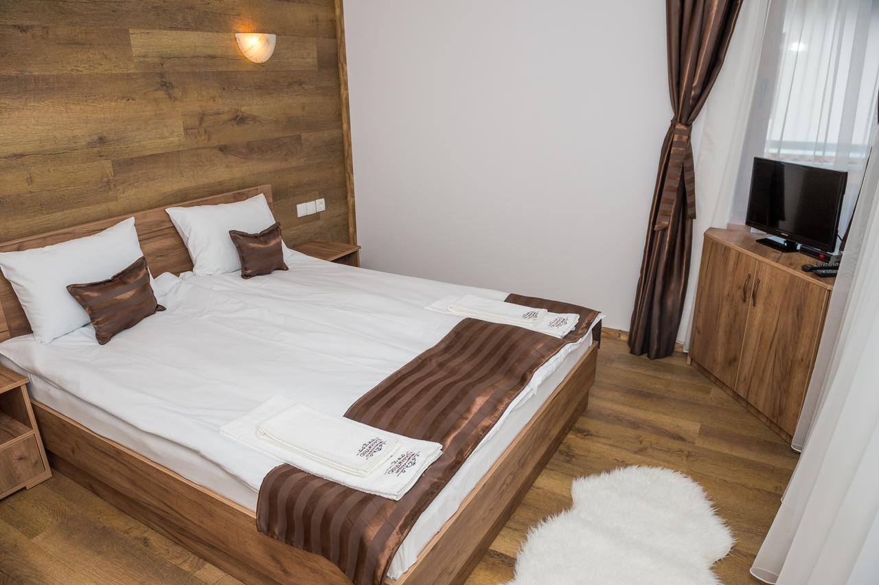 Hotel Sinjirite Complex Elena Zewnętrze zdjęcie