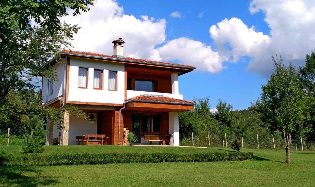 Hotel Sinjirite Complex Elena Zewnętrze zdjęcie